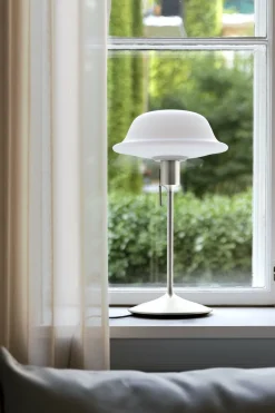 Abat-jour blanc en verre opale Butler - UMAGE