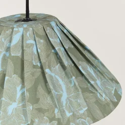 Abat-jour plissé pour suspension en popeline de coton bio à motifs fleurs vert et bleu 50 cm Ava - Nobodinoz