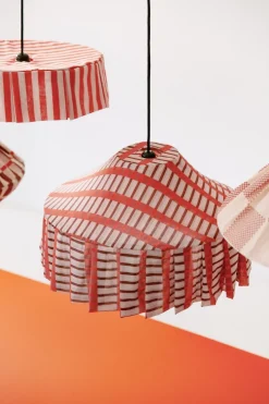 Abat-jour pour suspension en voile de coton bio à carreaux marron et rouge 50cm Nicole - Nobodinoz