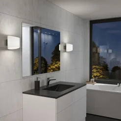 Applique murale ovale de salle de bain en métal anthracite et verre opale 16x18x18cm Evoke - Herstal