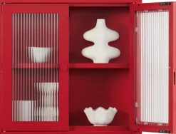 Armoire murale en acier rouge coquelicot et verre cannelé 60x18x57cm The Kit - Mustard Made