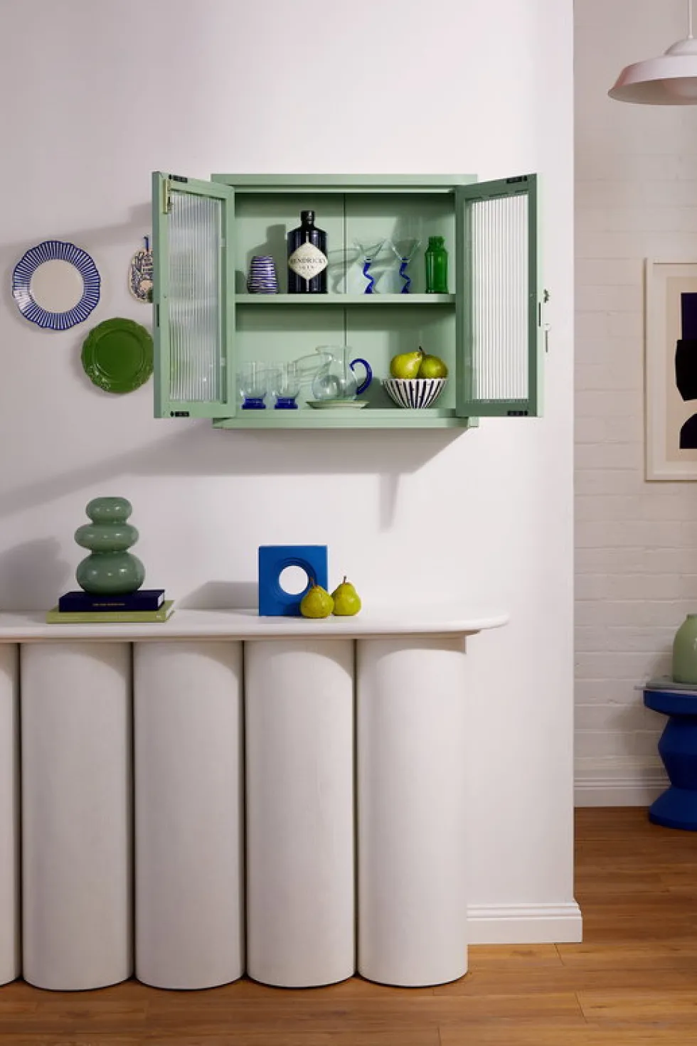 Armoire murale en acier vert sauge et verre cannelé 60x18x57cm The Kit - Mustard Made