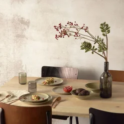 Assiette plate en faïence beige Mirha - Pomax