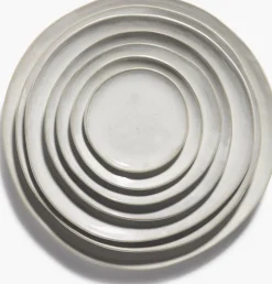 Assiette plate en grès blanc cassé 27 cm La Mère - Serax