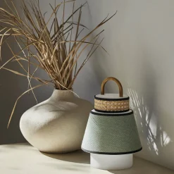 Baladeuse extérieure verte en bambou et en cannage 32,5 x 21,5 cm Singapour - Market set
