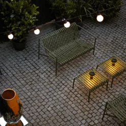 Banc de jardin avec accoudoirs en métal anthracite Palissade - HAY