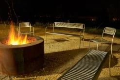 Banc de jardin en acier inoxydable vert jonc 116x48cm Patio - Tolix