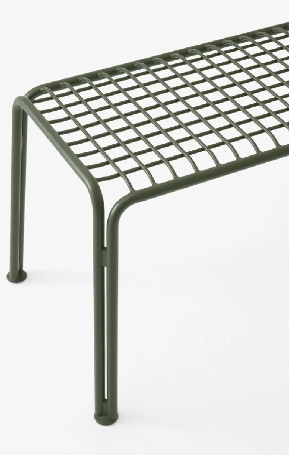 Banc de jardin en acier vert bronze Thorvald SC112 - &tradition