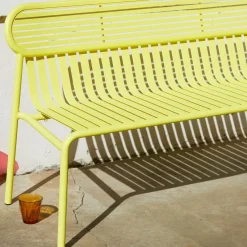 Banc de jardin jaune Week-End - Petite Friture