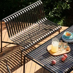 Banc de jardin sans accoudoirs en métal olive Palissade - HAY