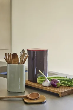 Boîte avec couvercle en poudre de pierre rouge 26 cm Amare- Hübsch