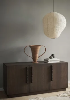 Buffet en chêne marron foncé 146 x 50 cm Unda - Ferm Living