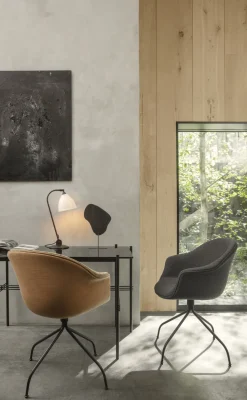 Bureau en acier poli et marbre blanc TS - Gubi