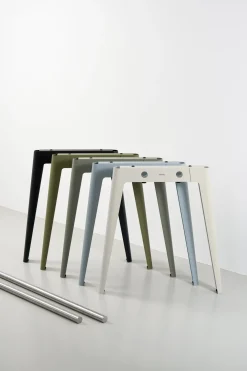 Bureau en chêne éco-certifié avec tiroirs 130 x 70 cm piètements gris eucalyptus New Modern -Tiptoe