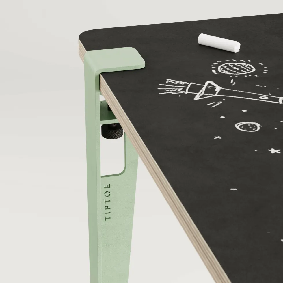 Bureau enfant blanc et verte ardoise 70 x 50 cm Vice Versa et tabouret chêne vert Mini Lou - Tiptoe
