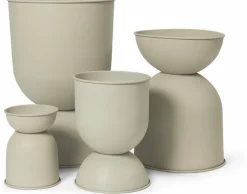 Cache-pot beige Hourglass M - Ferm Living