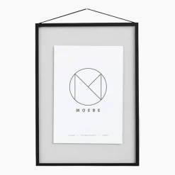 Cadre design à suspendre noir A4 Frame Aluminium - Moebe