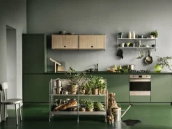 Caisson en bois blanc avec porte rabattable - String furniture