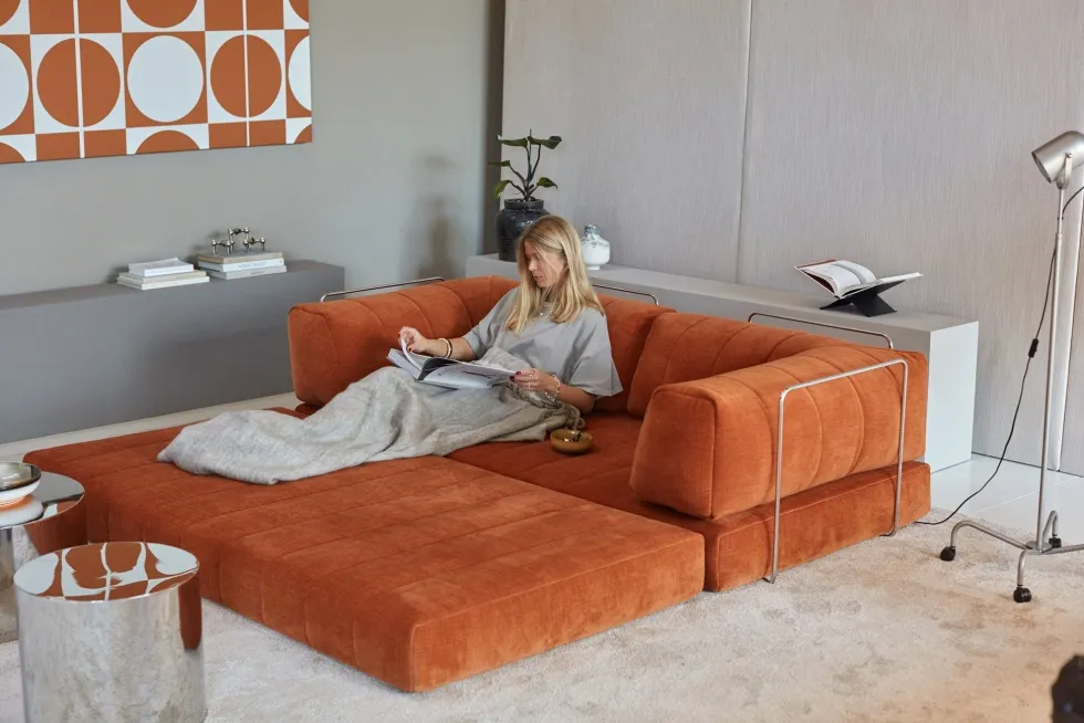 Canapé convertible en polyester recyclé orange 208x104x77cm Cozypad - Innovation living