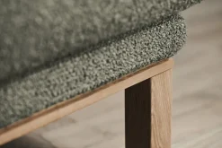 Canapé d'angle 3 unités avec méridienne tissu monza bouclé vert sea et noyer huilé Cosy - Bolia
