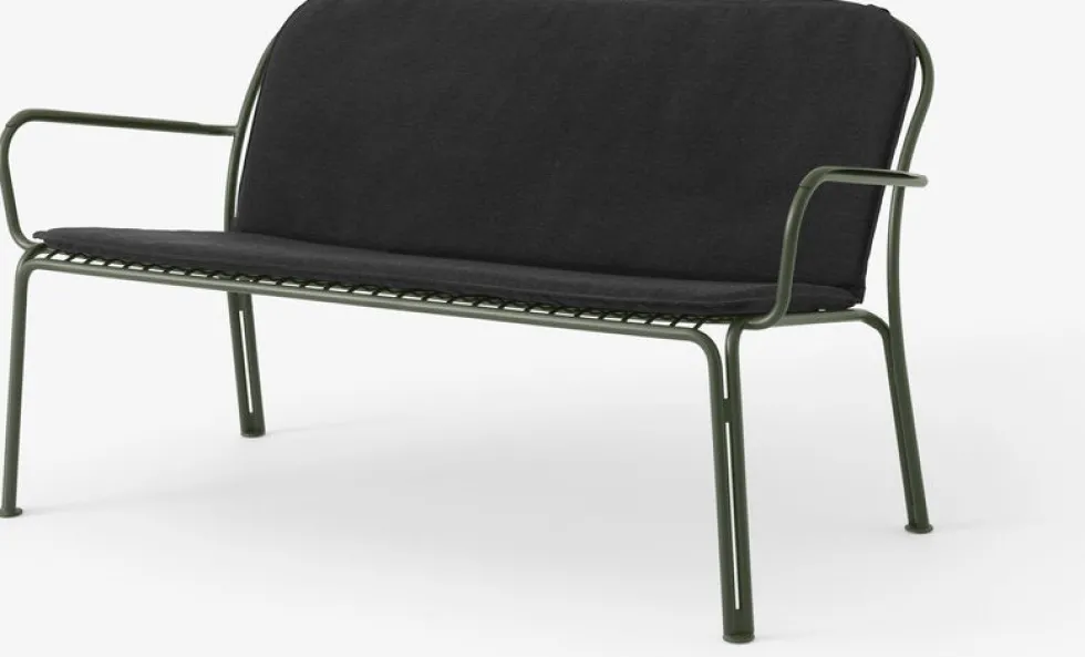 Canapé de jardin avec dossier et accoudoirs en acier vert bronze Thorvald SC110 - &tradition
