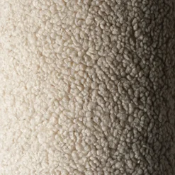 Canapé dépliable en sherpa bouclé biscuit 136x78x40cm Settle - Wigiwama