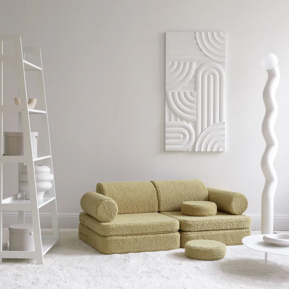 Canapé dépliable en sherpa bouclé matcha 136x78x40cm Settle - Wigiwama