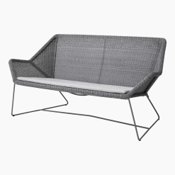 Canapé gris avec coussin d'assise écru Breeze - Cane-Line