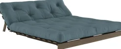 Canapé-lit en pin carob brown et tissu bleu pétrol 160 x 200 cm Roots - Karup Design