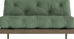 Canapé-lit en pin carob brown et tissu vert olive 160 x 200 cm Roots - Karup Design
