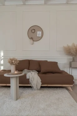 Canapé 2 places en pin et matelas mocca 200x90cm Senza - Karup Design