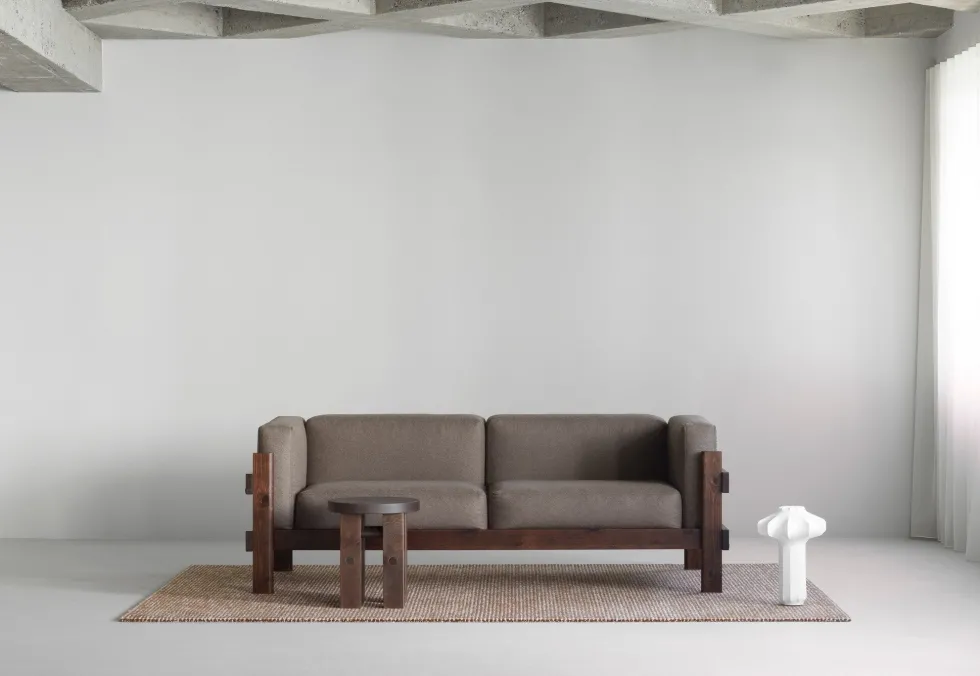 Canapé 3 places en tissu remix 133 gris et pin foncé Kube - Normann Copenhagen