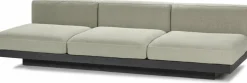 Canapé trois places en bois noir et coussins sables 287 x 115 x 72 cm Rudolph - Serax
