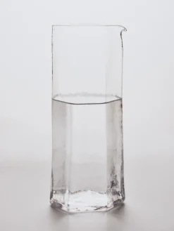 Carafe en verre recyclé soufflé à la bouche 8,5x9,5x23,5cm Kiru - Ferm living