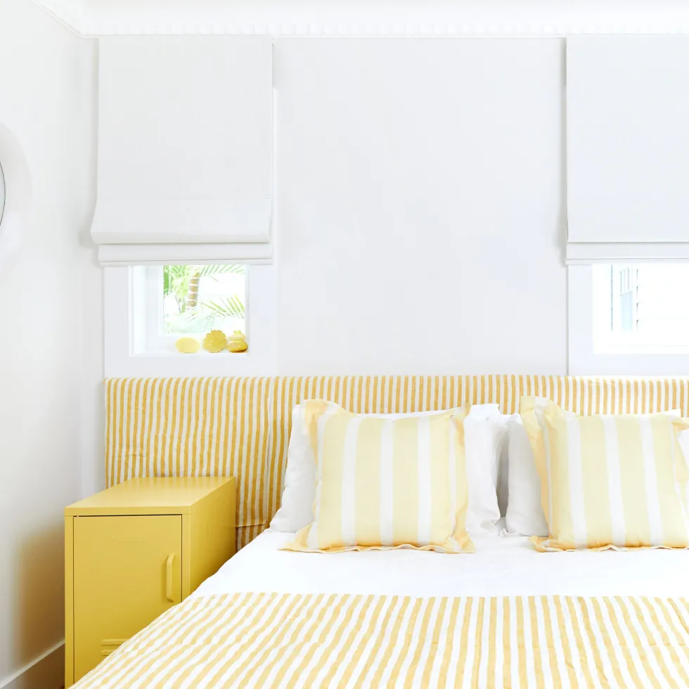Casier en acier jaune beurre 35x46x72cm The Shorty - Mustard Made