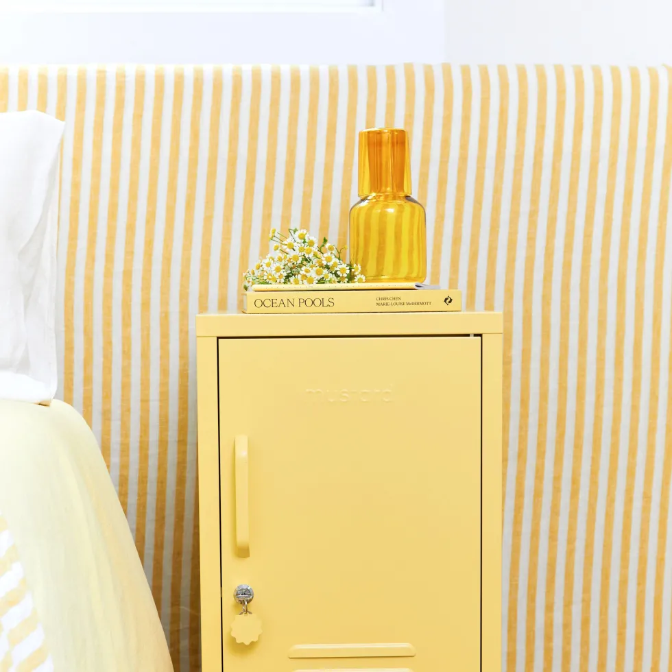 Casier en acier jaune beurre 35x46x72cm The Shorty - Mustard Made