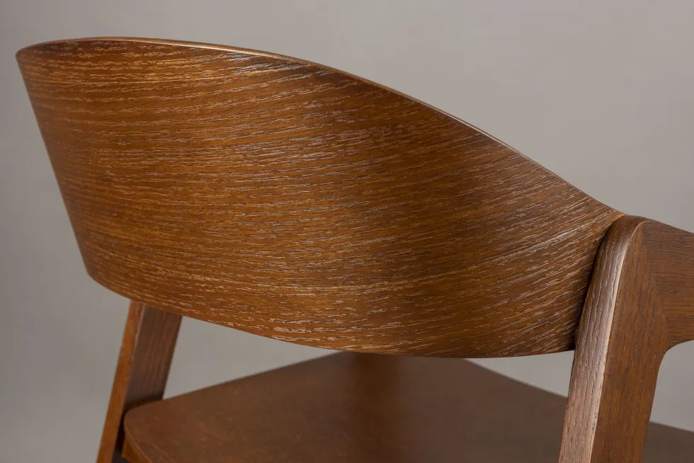 Chaise avec accoudoirs en bois de chêne finition noyer Westlake - Dutchbone