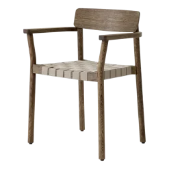 Chaise avec accoudoirs en chêne huilé fumé avec assise en lin 61x78 cm Betty TK9 - &tradition