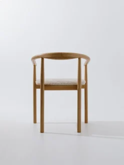 Chaise avec accoudoirs en chêne massif 50x73cm Contour - Colortherapis