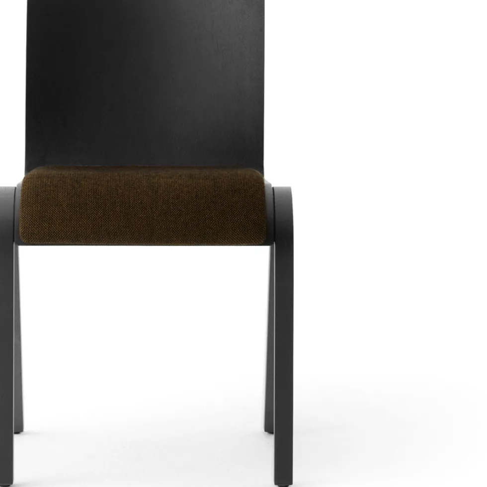 Chaise avec assise rembourrée en chêne noir et tissu hallingdal 65 0370 78cm Ready - Audo