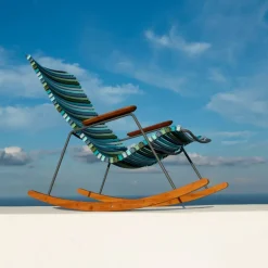 Chaise berçante en métal et plastique bleu clair CLICK - Houe