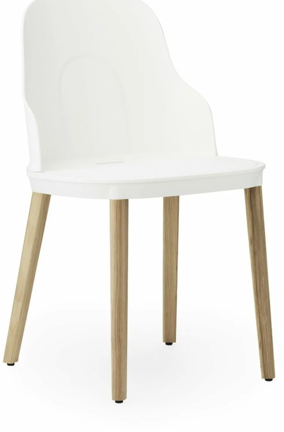 Chaise blanche au pietement en chêne Allez blanc - Normann Copenhagen