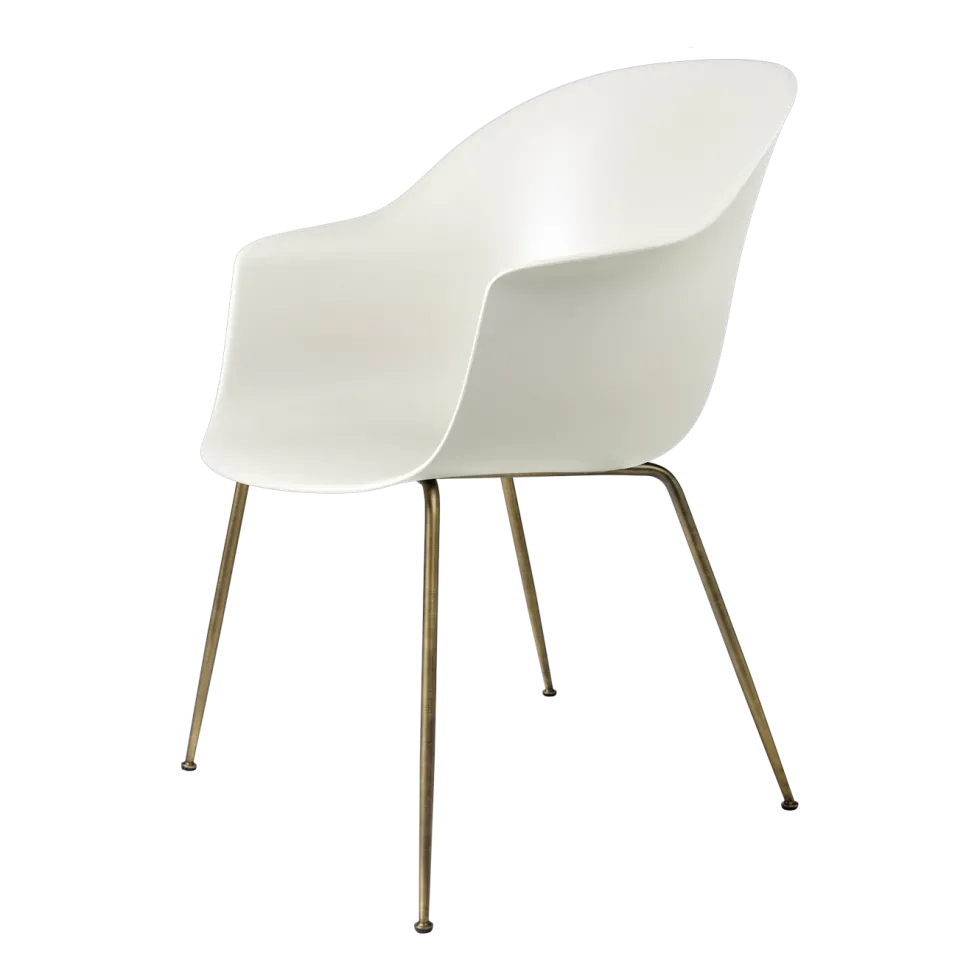 Chaise blanche en laiton vieilli Bat - Gubi