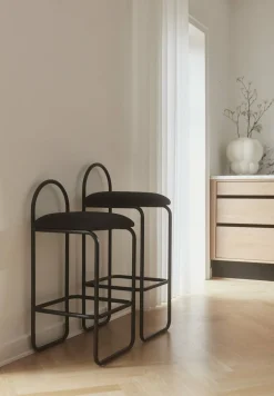 Chaise de bar en bouclé gris anthracite 37 x 39 x 92 cm Angui - AYTM