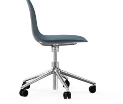 Chaise de bureau en aluminium et pp bleu Form - Normann Copenhagen