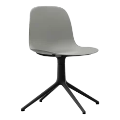 Chaise de bureau en polypropylène grise et base noire Swivel 4L Grey - Normann Copenhagen