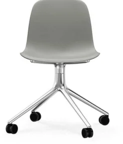 Chaise de bureau à roulettes en polypropylène grise Swivel 4W Grey - Normann Copenhagen