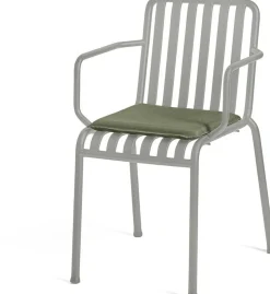 Chaise de jardin avec accoudoir en métal gris Palissade - HAY