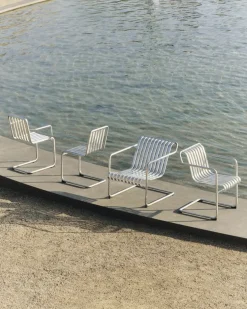 Chaise de jardin avec accoudoirs en acier galvanisé Palissade - HAY