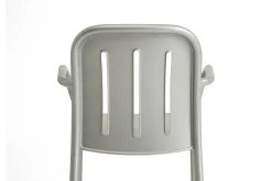 Chaise de jardin avec accoudoirs en métal gris argenté Deville - HAY
